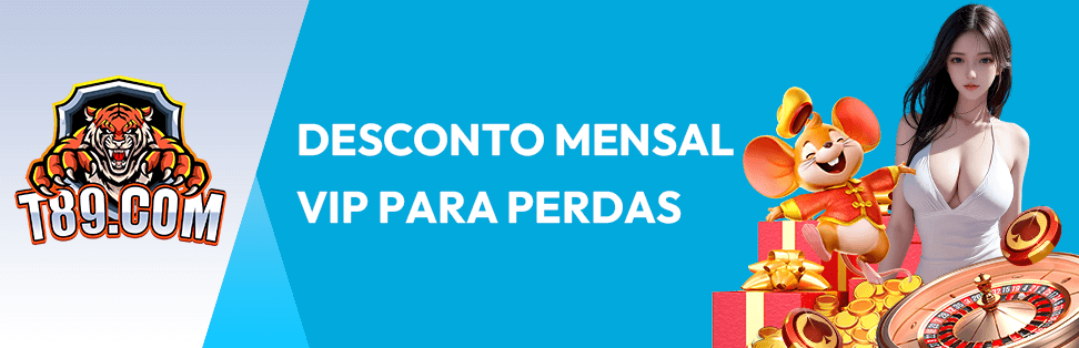 um jogador todo mês aposta em vários jogos de azar